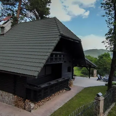 Helena Semesterbostad